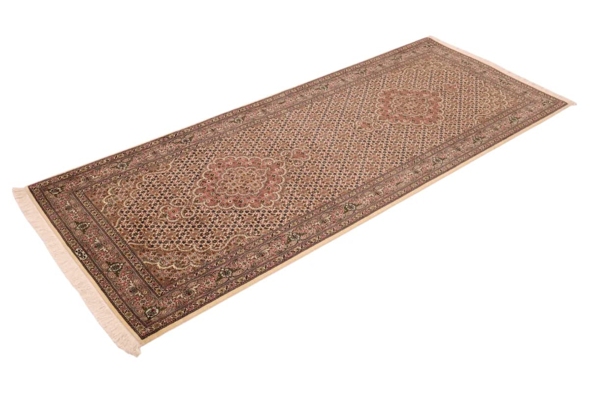 Tabriz — Tabriz Exklusive, 212 × 81 cm — detail | RUGSOCIETE
