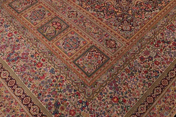 Kerman — Rafsanjan — view 10 | RUGSOCIETE