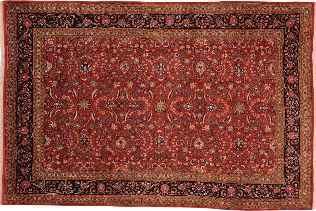 Hand-knotted Scherkat rug, 319 × 213 cm — RUGSOCIETE Hamburg Speicherstadt