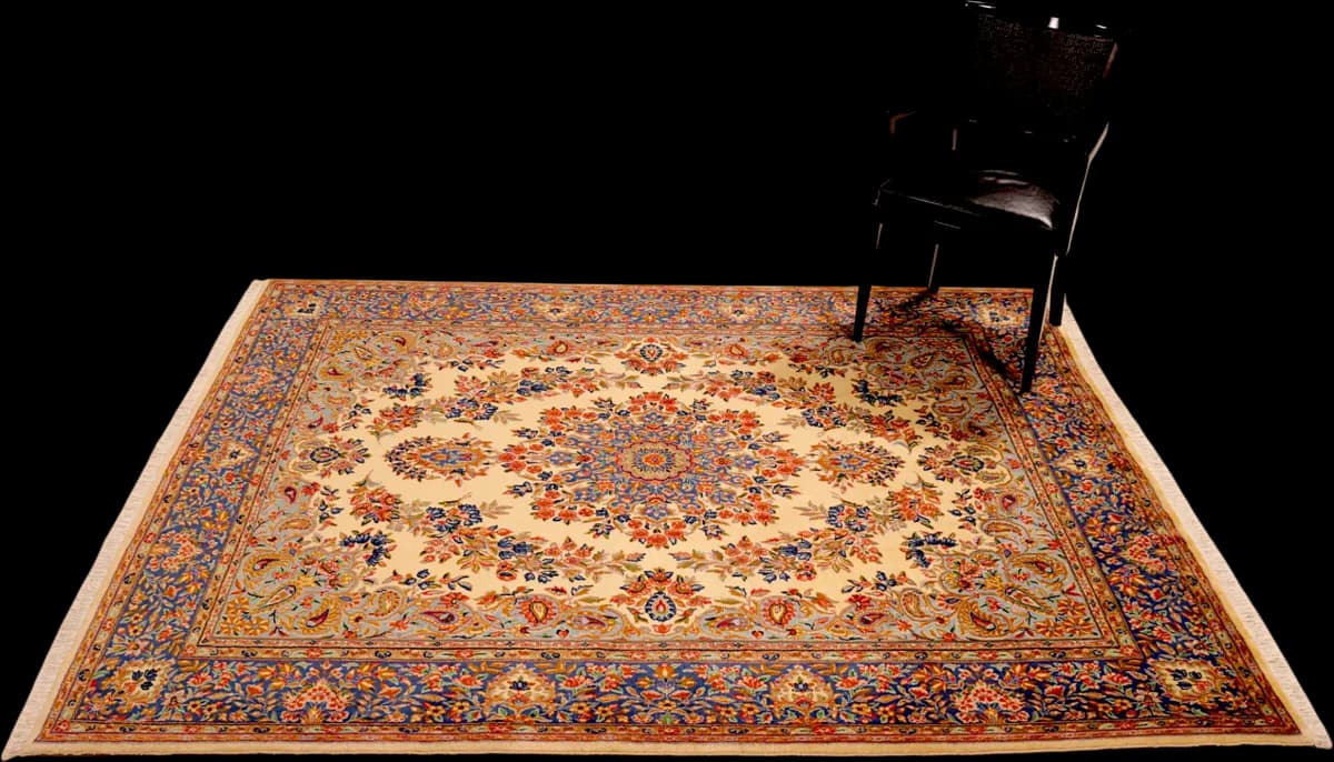 Kerman — Ravar, 239 × 195 cm — detail | RUGSOCIETE