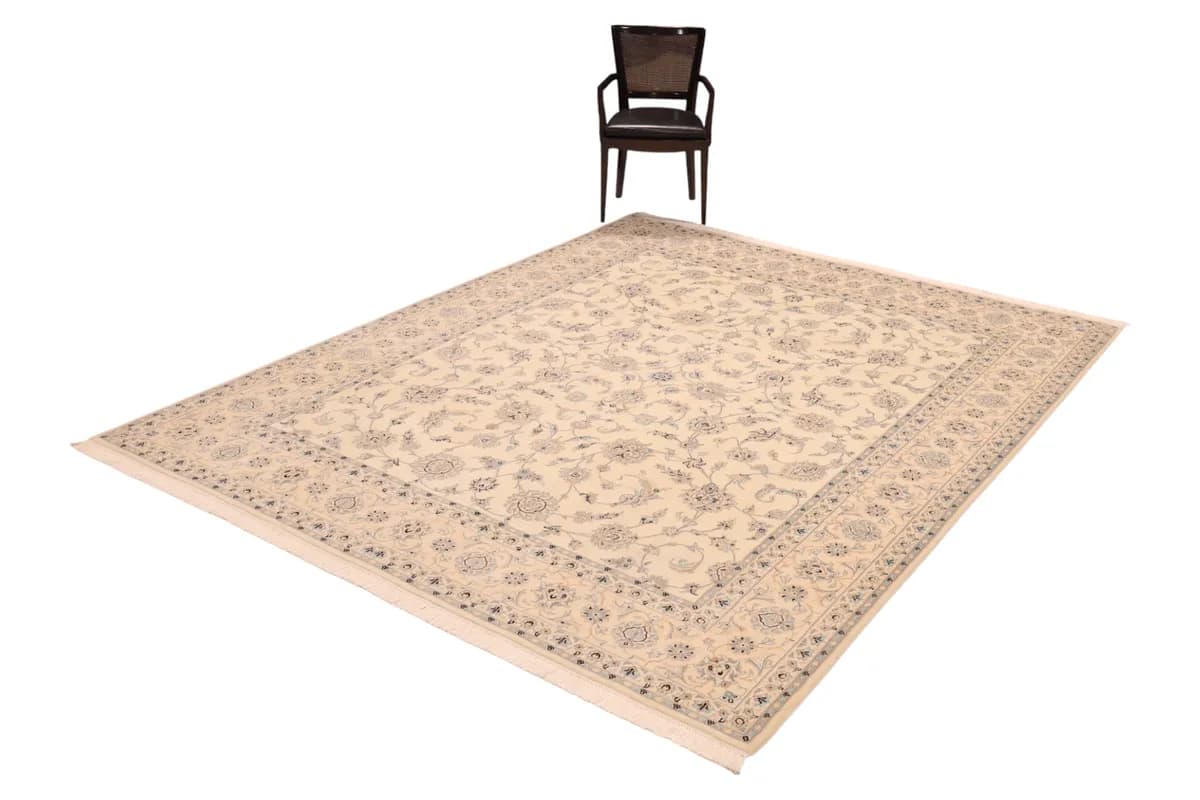 Nain 9La — Nain, 300 × 248 cm — detail | RUGSOCIETE
