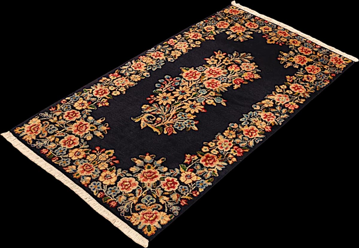 Kerman Teppich 10583 — Kerman, 125 × 65 cm — detail | RUGSOCIETE