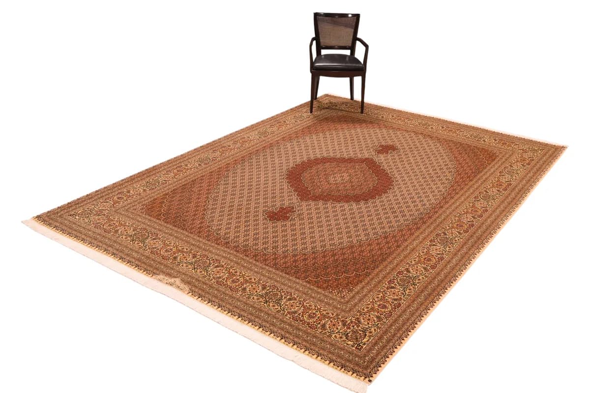 Tabriz — Tabriz Exkl.W.S., 350 × 251 cm — detail | RUGSOCIETE